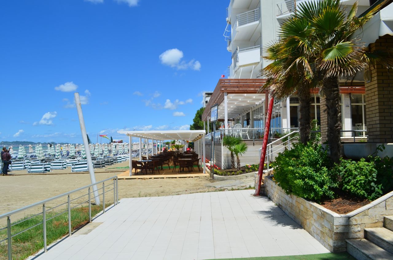 rent vacation apartment in Durres for Rent sandy beach